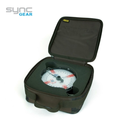 Shimano Sync Scale Pouch mérlegtartó táska ( ajándék összecsukható vödörrel )
